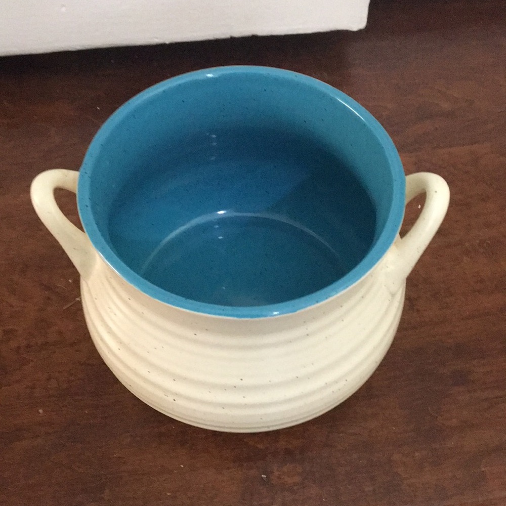 Small crock